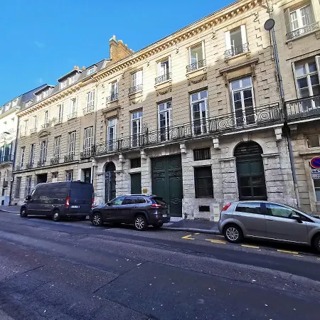 Apartment La Nuit De Leandre Rouen